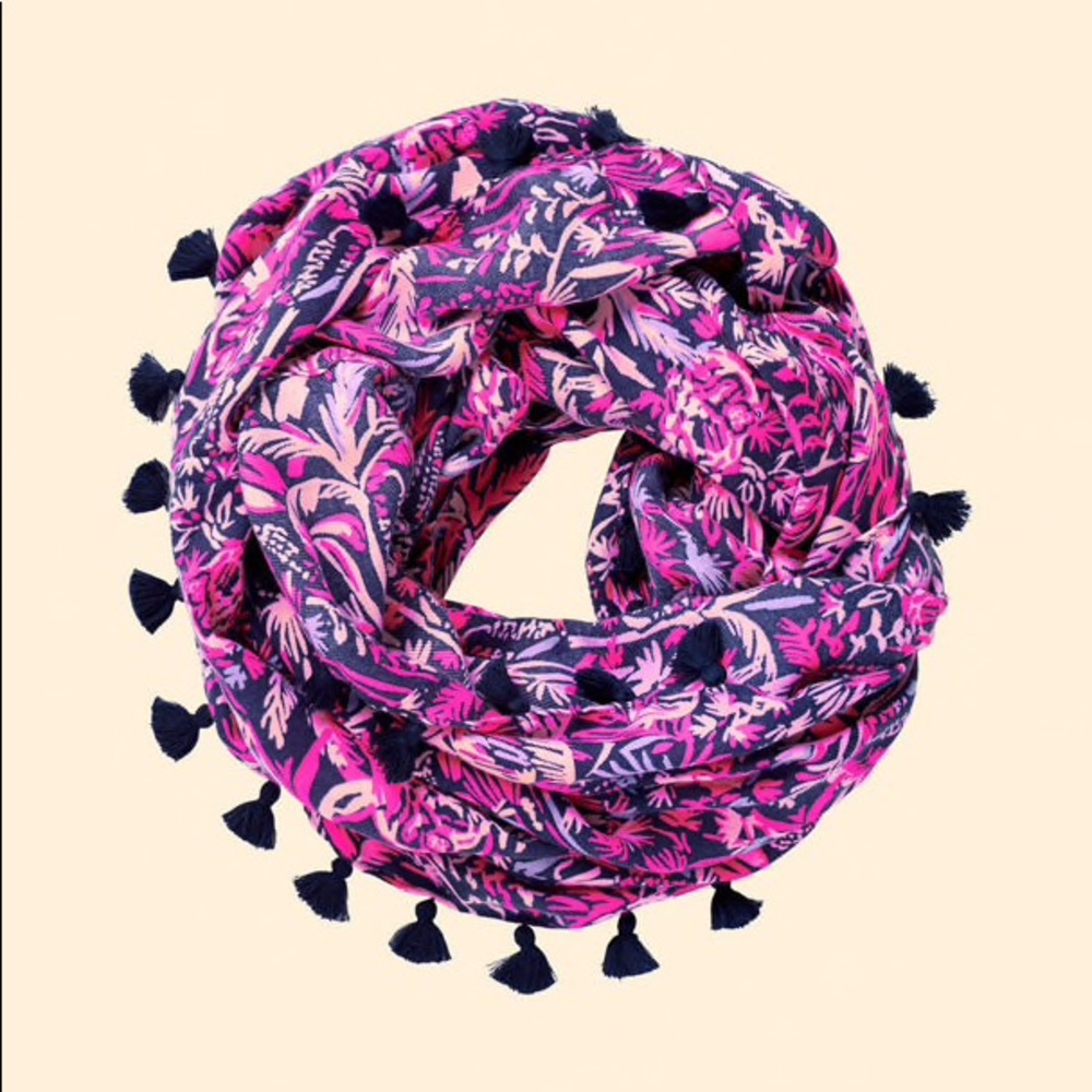 Lilly Pulitzer Resort Infinity Loop Scarf 🧣 NWOT